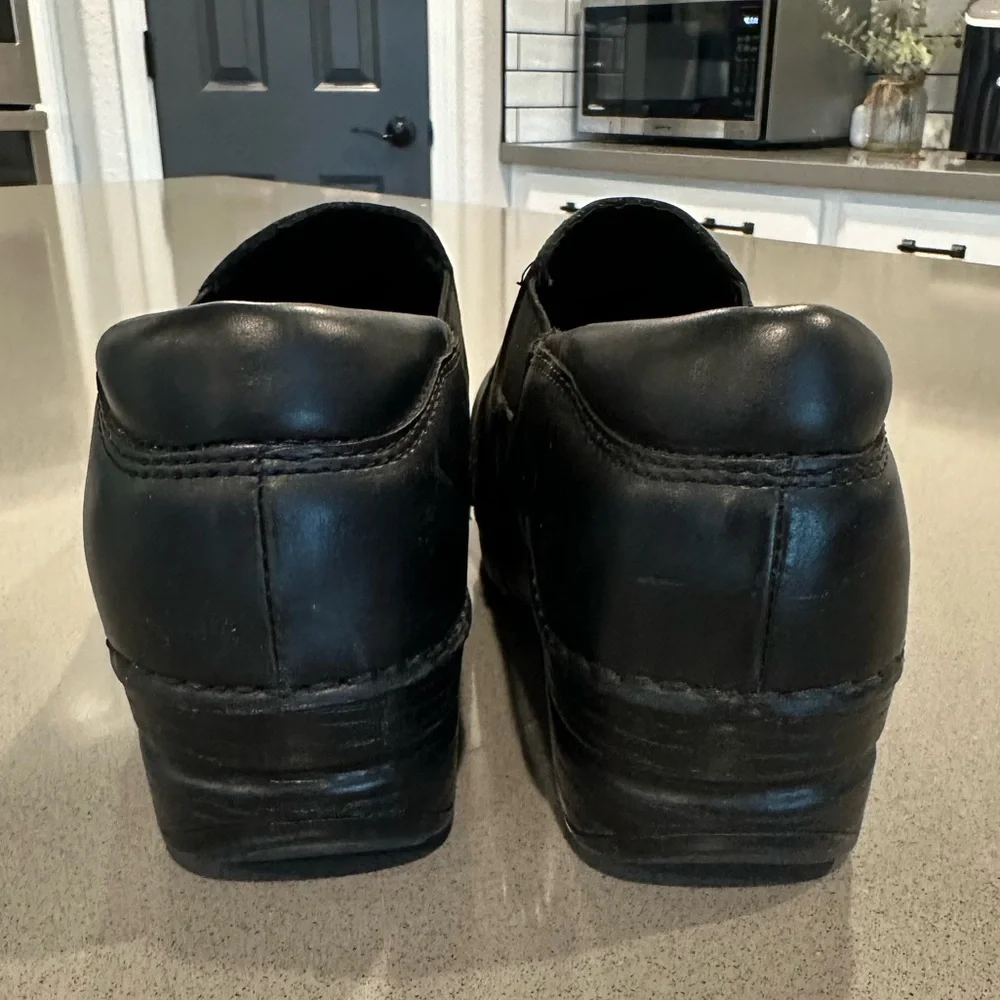 Dansko XP Leather Clog Nursing/Comfort - Picture 3 of 8